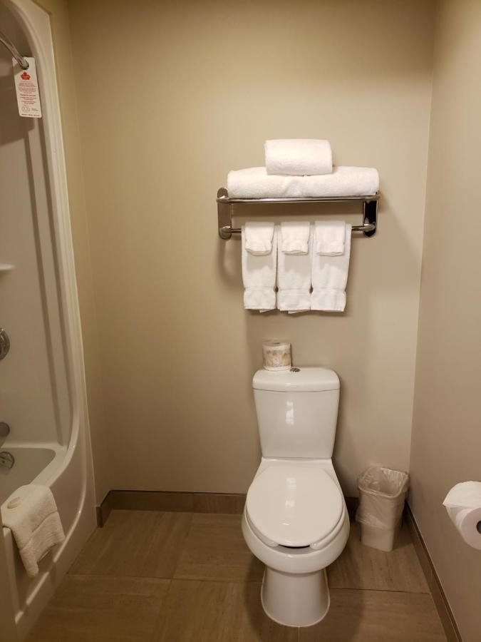 Canad Inns Health Sciences Centre Уинипег Екстериор снимка